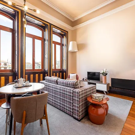 Charming In Porto's Heart