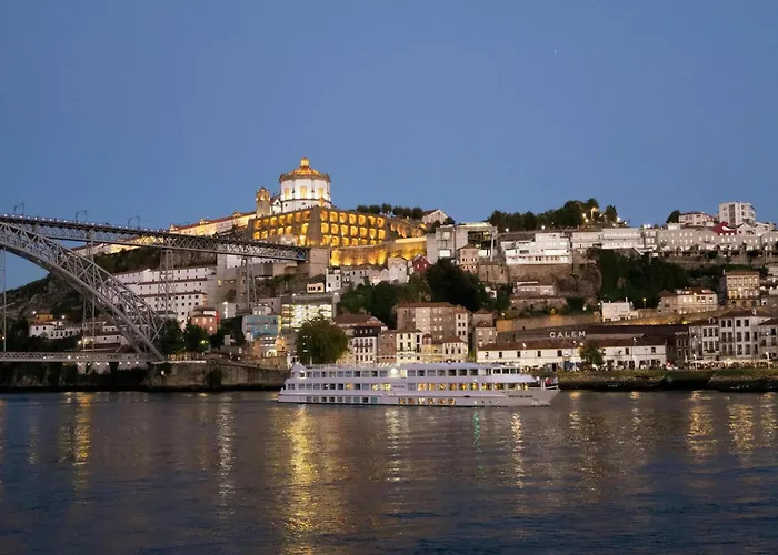 Charming In Porto's Heart Apartman