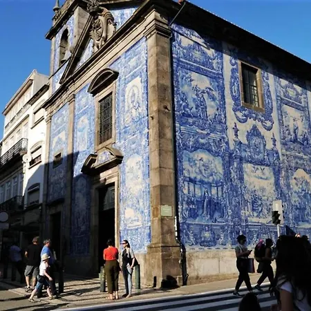 Charming In Porto's Heart Порту